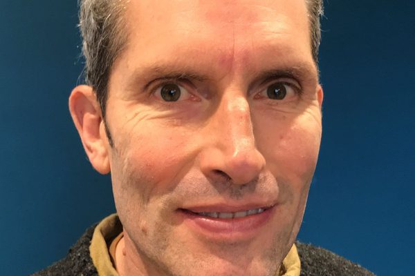 Simon chatterton headshot 2021